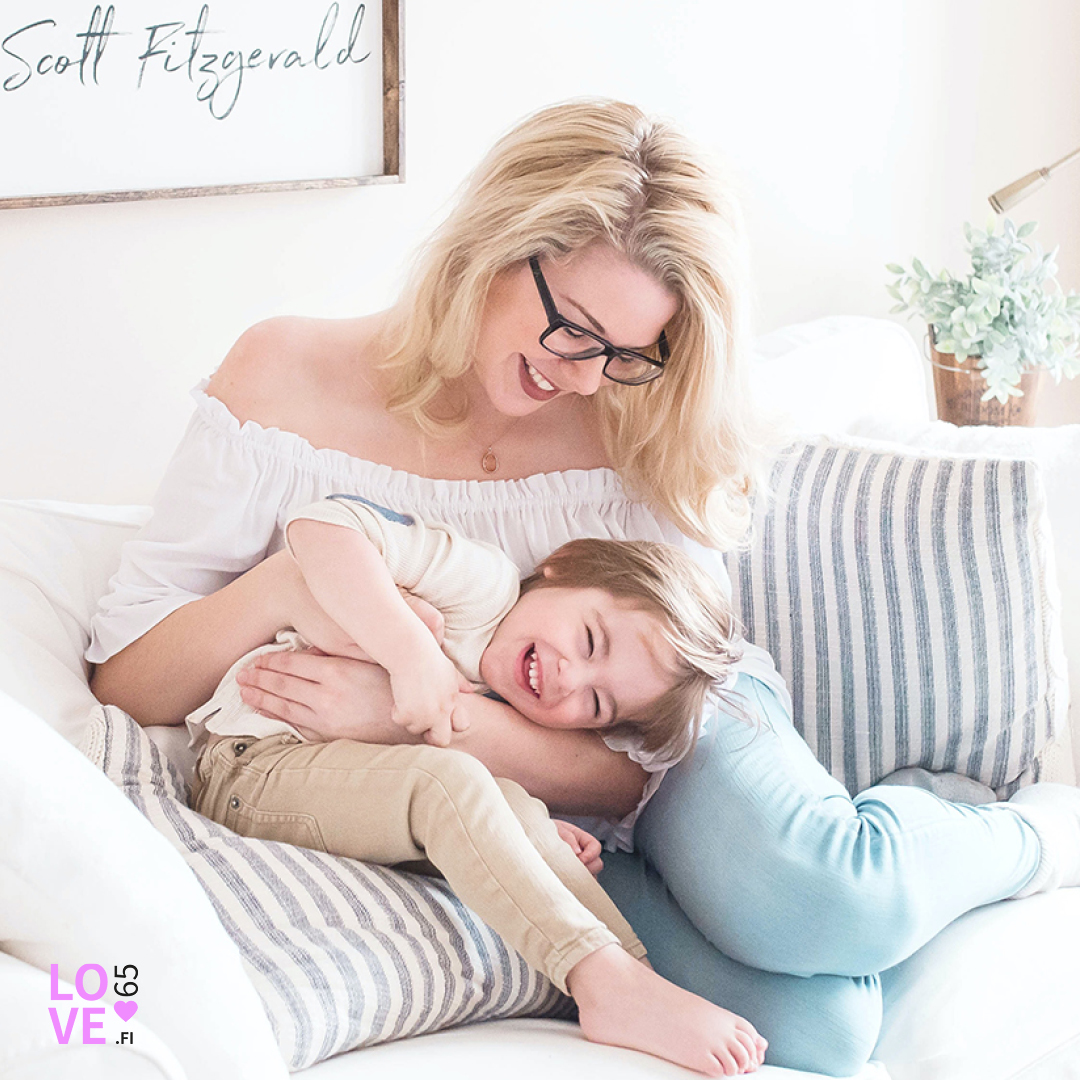 Kuvia_1080x1080_Perhekalenteri3